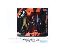 Mulder Scully Attack Alien The X-Files McFarlane Toys 3-Pack Action Figure Set