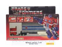 Optimus Prime CANADIAN G1 Transformers 1984 Hasbro Action Figure NEW MISB SEALED