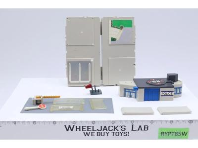 Travel City Police Station Mini Play Set 1987 Micro Machines Galoob
