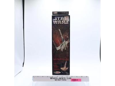 X-Wing Fighter Flying Model Kit Star Wars 1996 Estes NEW SEALED