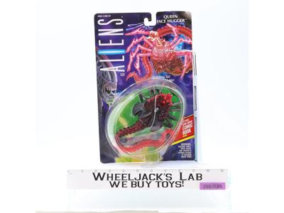 Queen Face Hugger Alien W/Comic Aliens 1992 Kenner Action Figure MOSC NEW