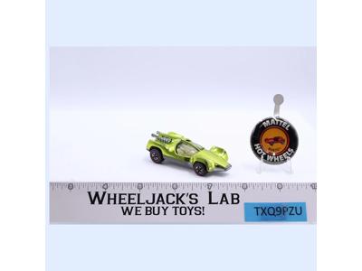 Mantis Lime Green Spectraflame 1970 Redline Hot Wheels Mattel Vintage w/ Button