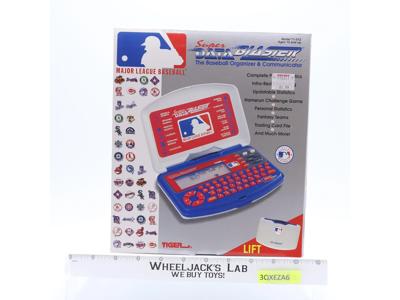 Super Data Blaster Baseball Organizer & Communicator Hand Held Game 1995 NEW
