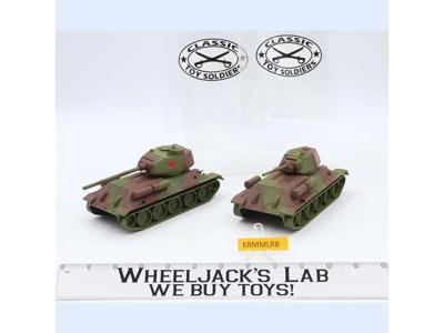 Lot of 2 Camo Russian T34 Tanks WWII Plastic Toy Soldiers CTS 7" Long NEW