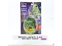 Mantis Alien W/ Comic Aliens 1992 Kenner Action Figure NEW MOSC SEALED
