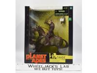 Thade With Battle Steed MISB Planet Of The Apes Hasbro 2001 Action Figure