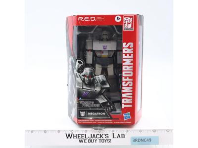 Megatron R.E.D. Robot Enhanced Design Transformers Generations Hasbro NEW MISB