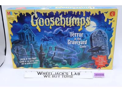 Goosebumps Terror in the Graveyard Complete Board Game 1995 Parker Brothers
