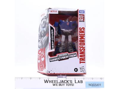 Deep Cover Transformers Netflix War for Cybertron Trilogy Hasbro NEW SEALED