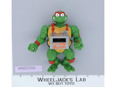 Pizza Tossin' Raph Teenage Mutant Ninja Turtles 1994 Playmates Action Figure