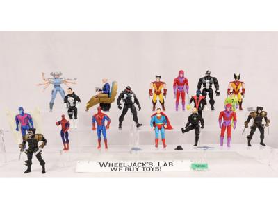 Lot of 18 DC Marvel Comics Action Figures + Accessories 1990s ToyBiz Vintage