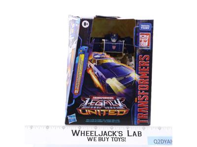 Rescue Bots Universe Autobot Chase Transformers Legacy United Hasbro NEW SEALED