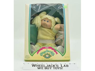 Hermosa Karin Cabbage Patch Kids #3900 MISB 1985 Coleco Vintage Doll