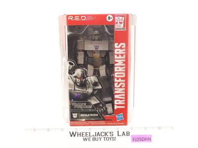 Megatron R.E.D. Robot Enhanced Design Transformers Generations Hasbro NEW MISB