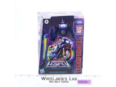 Prime Universe Arcee Transformers Legacy 2022 Hasbro Action Figure NEW SEALED