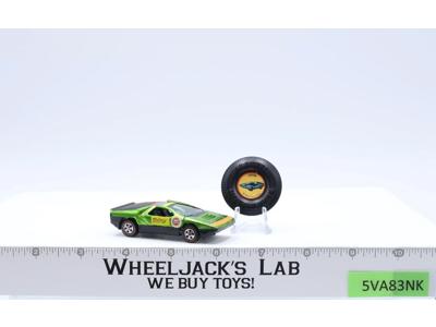 Carabo Metallic Light Green 1969 1970 Hot Wheels Mattel Redline RL w/ Button