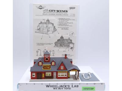 Train Station Central Travel City Mini Playset 1988 Micro Machines Galoob