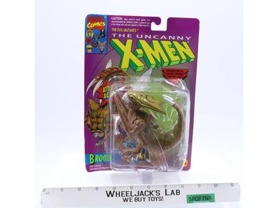 Brood W/Attack Action Trading Card The Uncanny X-Men Marvel 1993 Toy Biz MOSC