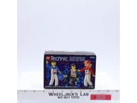LEGO #8714 The LEGO Technic Team 9 pieces 3 Figures 1995 NEW MISB SEALED