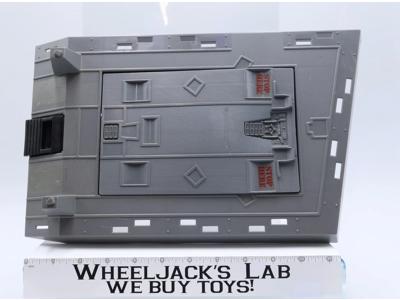 Headquarters Motorpoool w/ Lift 1992 GI Joe Hasbro Vintage Action Figure Vehicle