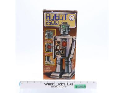 Robot 2500 Battery Powered Robot W/ORIGINAL BOX Durham 1976 Action Figure