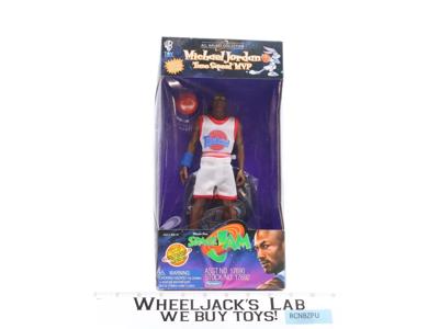 Michael Jordan Tune Squad MVP Space Jam 1996 Playmates Action Figure MISB SEALED