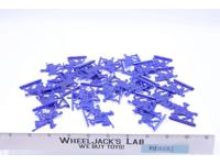 Lot of 30 Blue Roman Calvary Soldiers W/Spears 1970s Lucky Products Toy Soldiers
