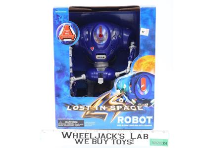 Robot W/ Lights & Sounds Lost in Space 1997 Trendmasters Action Figure NEW