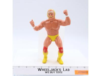 Hulk Hogan WWF 8" Wrestling Superstars 1984 LJN Titan Sports Vintage Figure