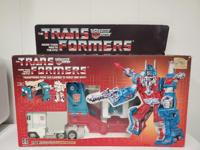 Ultra Magnus 100% Complete W/ BOX 1986 Vintage Hasbro G1 Transformers Figure