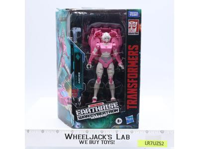 Arcee Transformers Earthrise War for Cybertron 2020 Hasbro Figure NEW SEALED