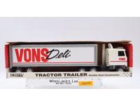Vons Deli Tractor Trailer Grocery Store Promo 1990 ERTL Vintage Truck NEW MIB
