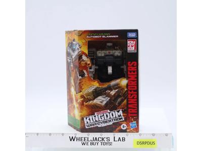 Autobot Slammer Transformers Kingdom War for Cybertron WFC Hasbro NEW SEALED