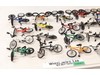Flick Trix Carrying Case with Lot of 25 Finger Bikes Spin Master Toys 2000
