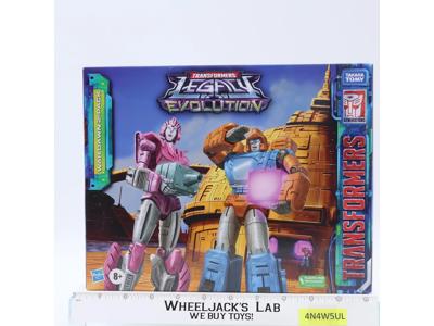 War Dawn 2-Pack Transformers Legacy Evolution 2023 Hasbro Figure Set NEW MISB