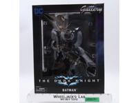 Batman DC Comics The Dark Knight Gallery Diorama Diamond Select 9" Statue MIB