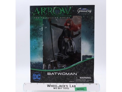 Batwoman DC Comics Arrow TV Series Gallery Diorama Diamond Select 16" Statue MIB