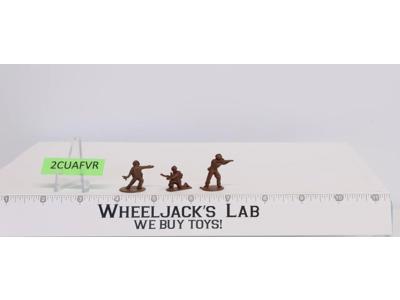 WWII Miniature Military Soldiers Firing Weapon Crouched 0.75" to 1" Brown