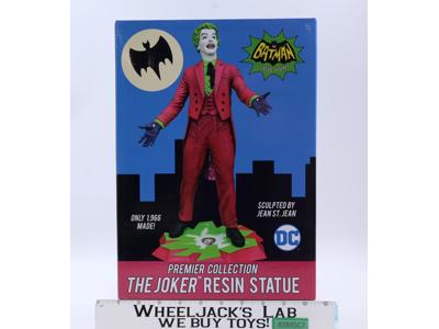 Joker DC Comics Premier Collection Diamond Select Jean St. Jean 12" Resin Statue