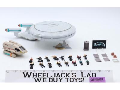 USS Enterprise Mini Playset NCC-1701-D W/ Shuttlecraft Star Trek 1995 Playmates