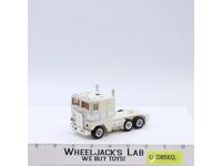 Ultra Magnus CAB ONLY RT 1986 G1 Transformers Freightliner COE Action Figure