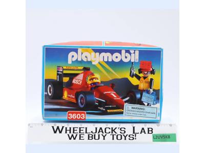 #3603 Red Formula 1 Racing Car Racecar w/ Pit Crew 1996 Playmobil NEW SEALED