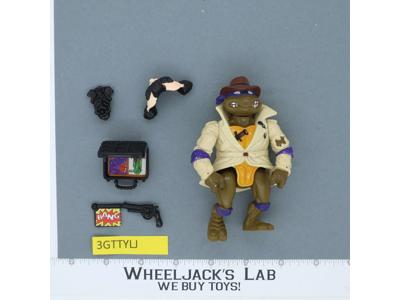 Don the Undercover Turtle TMNT Playmates 1990 Vintage Action Figure