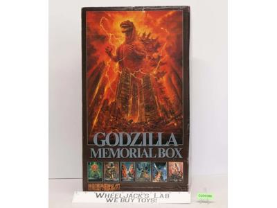 Godzilla Memorial Box 1995 Bandai Complete Set of 14 Action Figures W/Cards