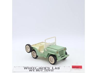 Jeep W/ Sidemount Tire No. 2140 Outdoor Living Set Pressed Steel 1963 Tonka