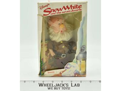 Bikin Sneezy Snow White and the Seven Dwarfs 1980's 6.5" Vintage Jointed Doll