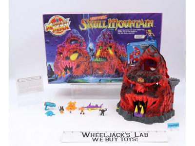 Skull Mountain Mighty Max 1992 Bluebird Toys Action Figure Playset