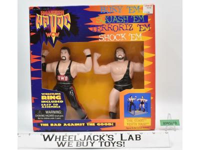 The Giant/Kevin Nash w/Wrestling Ring NEW MSB 1997 WCW Halloween Havoc Toymakers