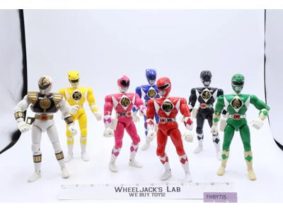 Lot of 7 Power Rangers 1997 5" Bandai Action Figures