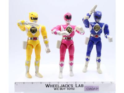 Lot of 3 Power Rangers 1997 5" Bandai Action Figures